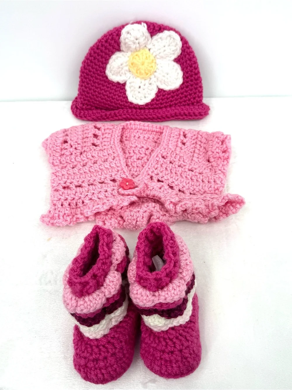 Handmade Crochet Newborn Gift Set - Hat, Sweater & Booties - Daisy Flower
